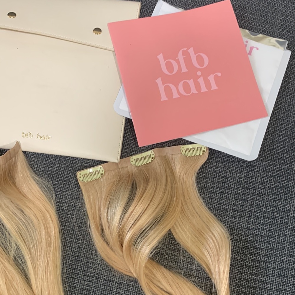 Blonde Extensions - Picture 2 of 3